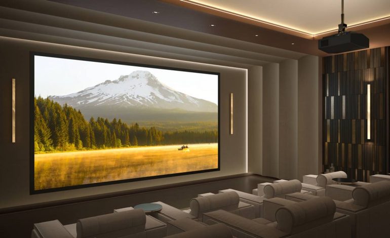 Kinowe wrażenia w domu: Sony przedstawia najnowsze projektory BRAVIA 4K